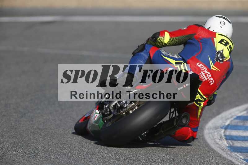 /Archiv-2024/02 29.01.-02.02.2024 Moto Center Thun Jerez/Gruppe schwarz-black/89